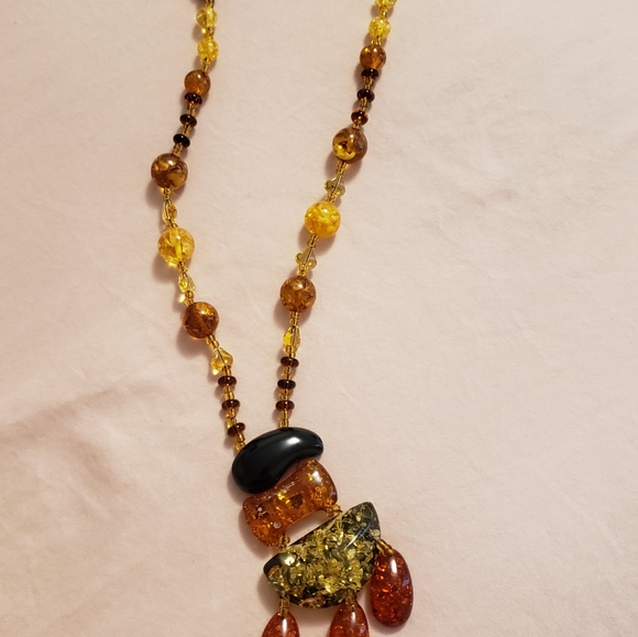 Necklace - Picture 3 of 3